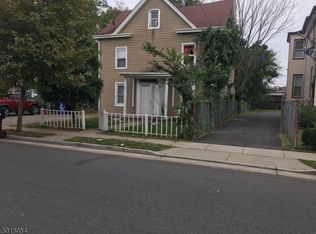 321 E 2nd St, Plainfield, NJ 07060