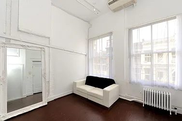 Rented by Eisenberg Exclusives