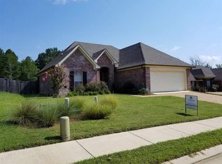 116 Clearview Dr E, Madison, MS 39110