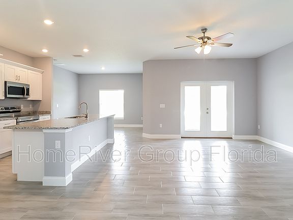 4th image of 302 Daffodil Ln