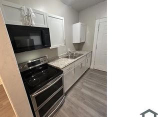 7617 Superior Ave, Cleveland, OH 44103