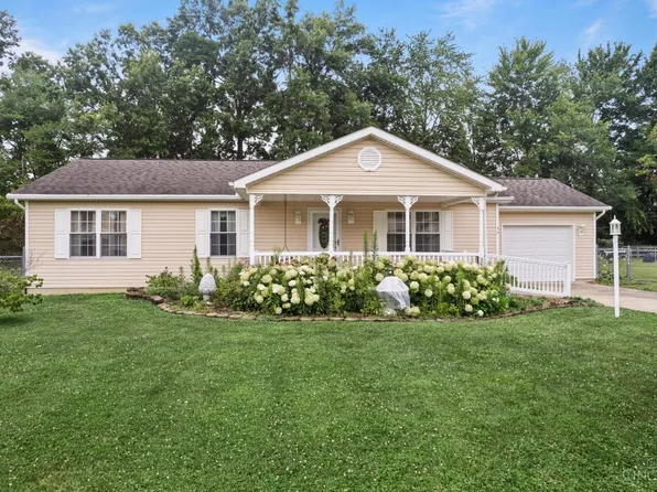 40 Harmony Ln, Georgetown, OH 45121