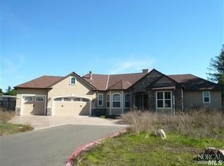 2260 Marsh Rd, Santa Rosa, CA 95403