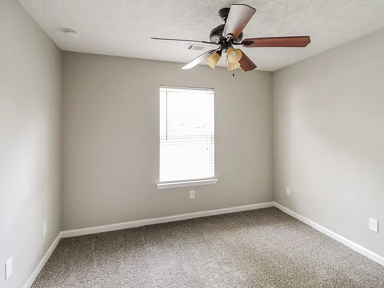 4302 Marci St — Photo 13