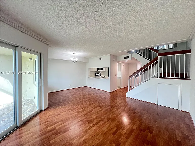 7852 NW 7th Ct — Photo 9