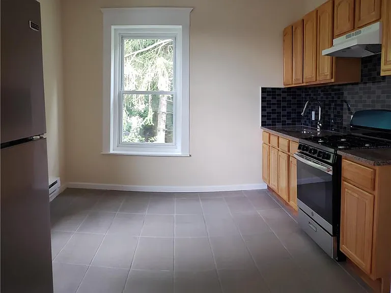 701 Atlantic St #1 — Photo 7