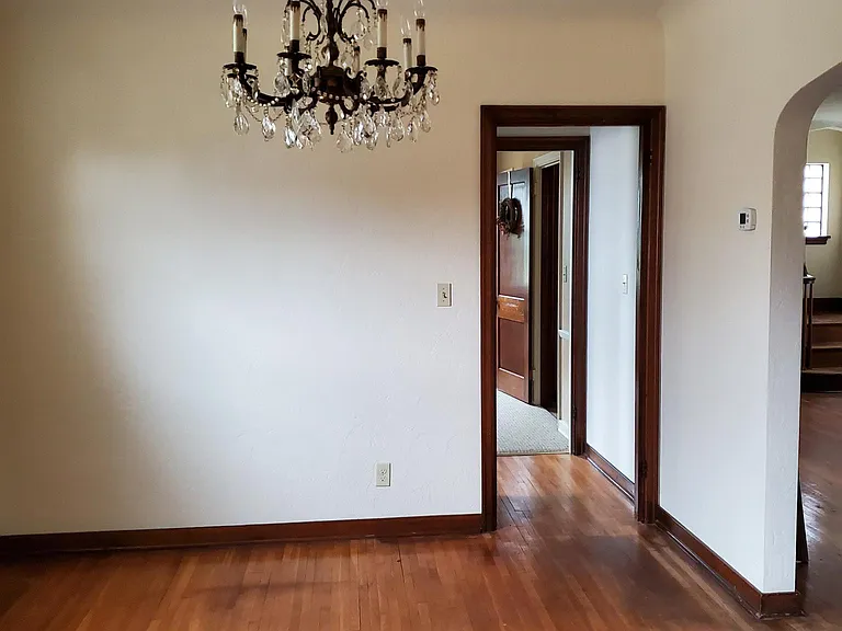Dining room 12X10
