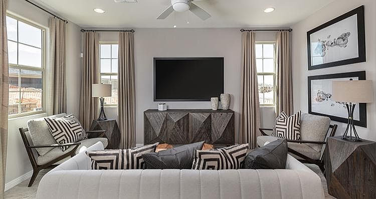 Woodside Homes - Cadenza Plan 3 - Model Home