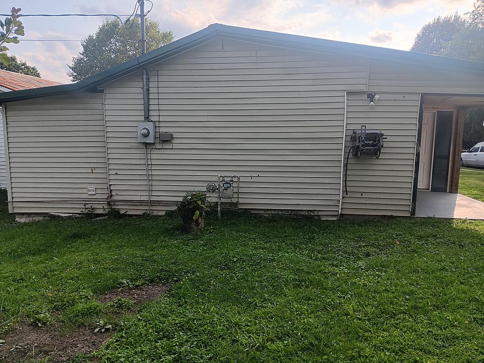 28 E Church St, Sharpsburg, KY 40374 Zillow