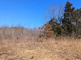 8 Windy Ridge Ln, Warrenton, MO 63383