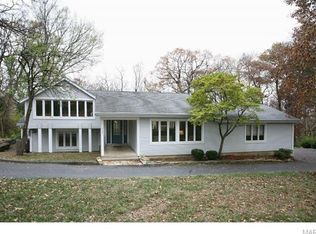 9425 Workbench Dr, Saint Louis, MO