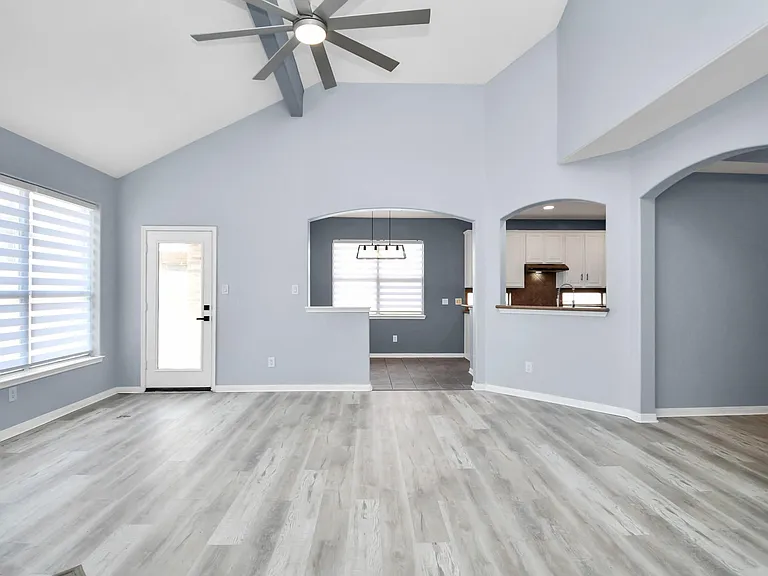 3310 Manor Tree Ln — Photo 15