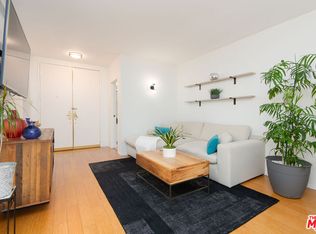 1131 Alta Loma Rd APT 123, West Hollywood, CA 90069