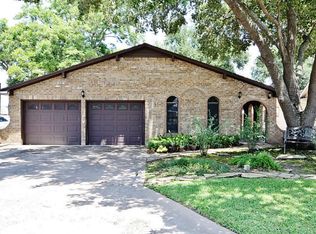 314 Atchison St, Sealy, TX 77474
