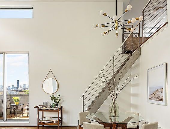 2nd image of 406 Lorimer St #F