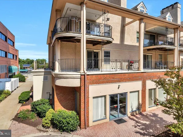 3026 Main St, Voorhees, NJ 08043