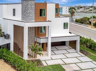 S Shore Dr, South Pasadena, FL 33707