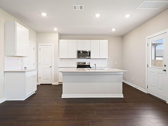 5th image of 13801 Ryan Range Ln
