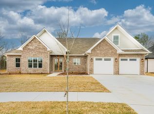 746 Saddleridge Way, Florence, AL 35630