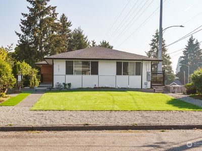 2101 N Ferdinand Street, Tacoma, WA, 98406