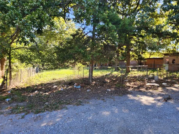 9769 Meadow Lark Ln, Quinlan, TX 75474