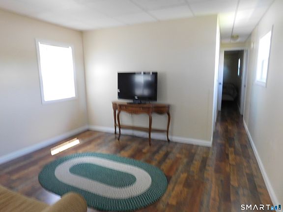 4th image of 24 E Street