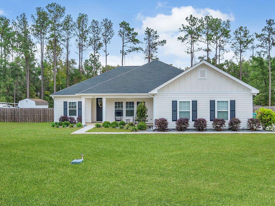 1st image of 12 Violet Ln