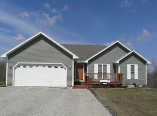 14518 Valley View Dr, Mystic, IA 52574