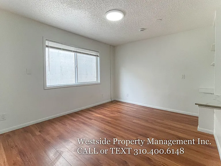 39 Sunset Ave. — Photo 5