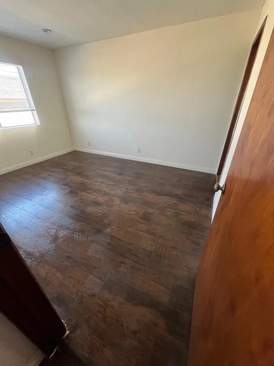 Building Photo - 11936 Venice Blvd #2