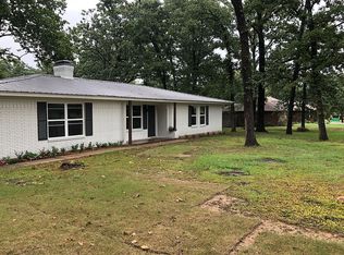 6055 Post Oak Rd, Reno, TX 75462