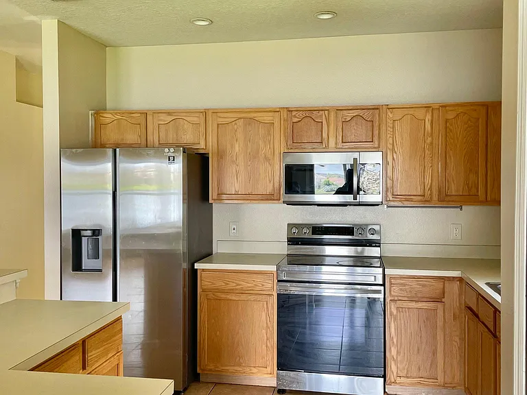 13676 Hawk Lake Dr — Photo 5