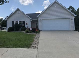 5401 N Bobbie Ct, Bloomington, IN