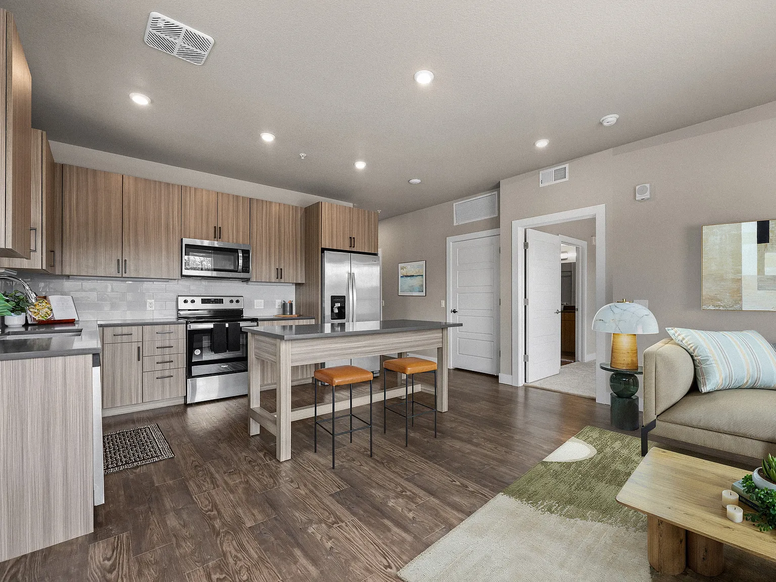 GW Apartments — Photo 2