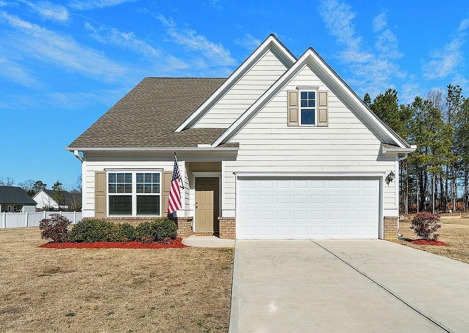 1st image of 15 Sleepy Oaks Trl NE