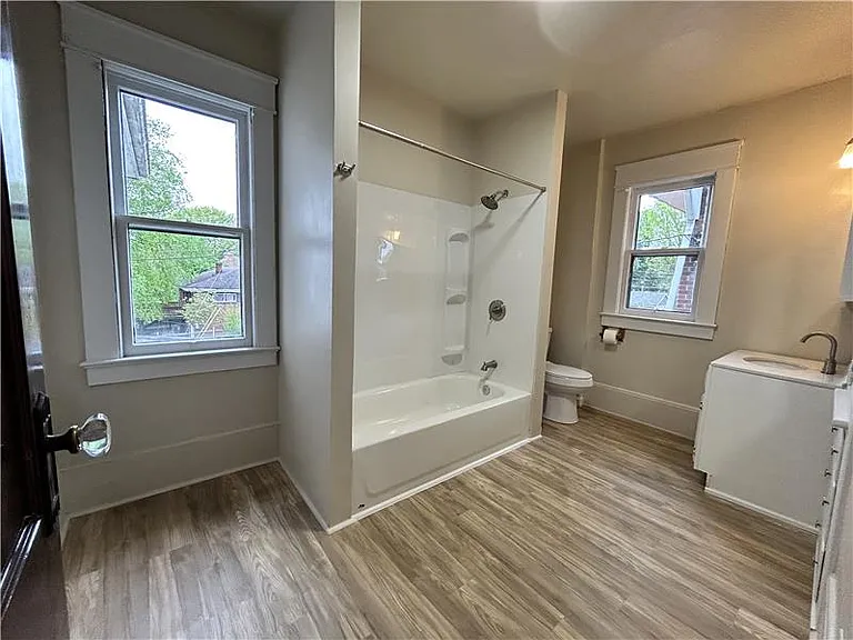 377 Lawson Ave #2 — Photo 7
