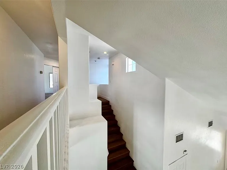 3829 Climbing Rose St — Photo 31