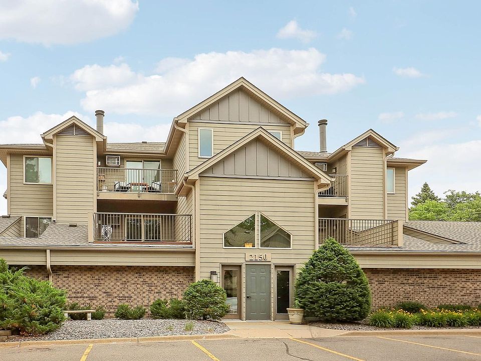 1st image of 2150 Ridge Dr APT 14
