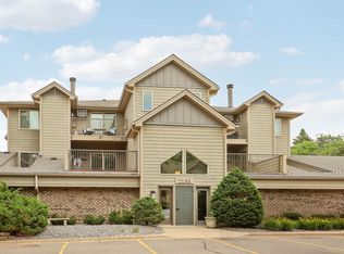 2150 Ridge Dr APT 14, Saint Louis Park, MN 55416