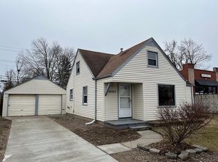 25225 Eureka Rd, Taylor, MI 48180