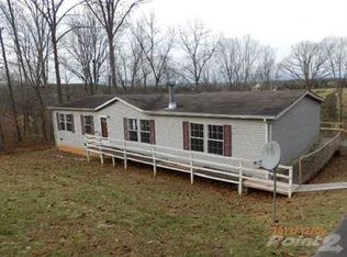 121 Laura Boling Loop Rd, Strawberry Plains, TN 37871