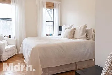 Rented by Mdrn Residential