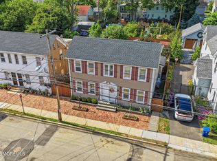 69 Linden Pl, Red Bank, NJ 07701