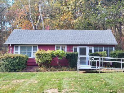 60 Chestnut Lane, Hamden, CT, 06518