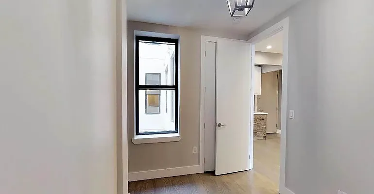 Rented by Reavis | media 11