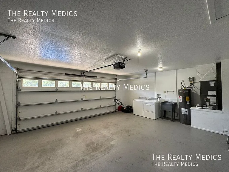 1184 Mapimi Ct — Photo 20
