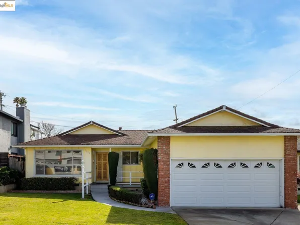 3000 Barkley Dr, Richmond, CA 94806