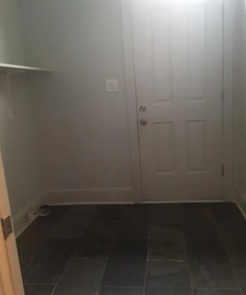 3914 Annunciation St — Photo 2