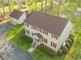 17320 Branders Bridge Rd, South Chesterfield, VA 23834