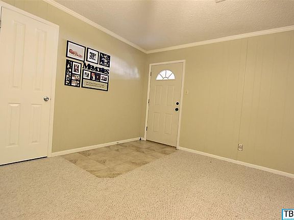 3rd image of 105 S Amy St